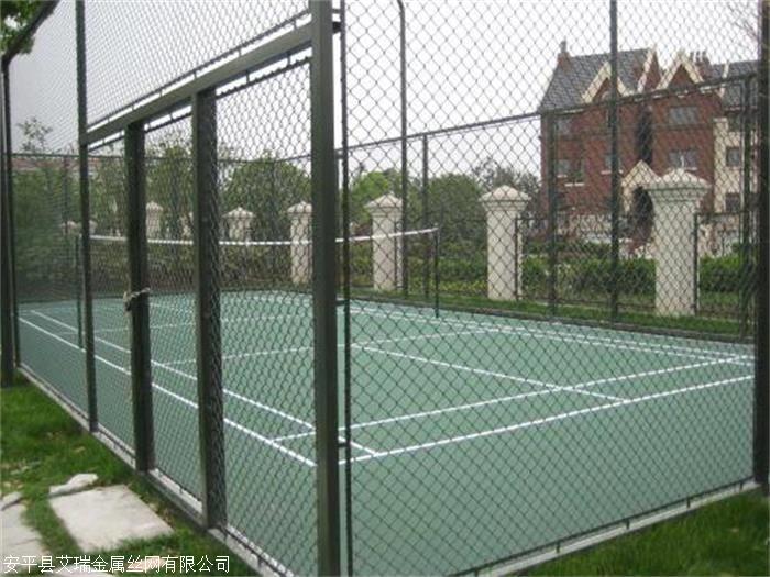 運(yùn)動(dòng)場護(hù)欄網(wǎng)